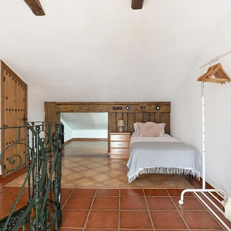La Buhardilla De El Palopedregalejo Malaga
